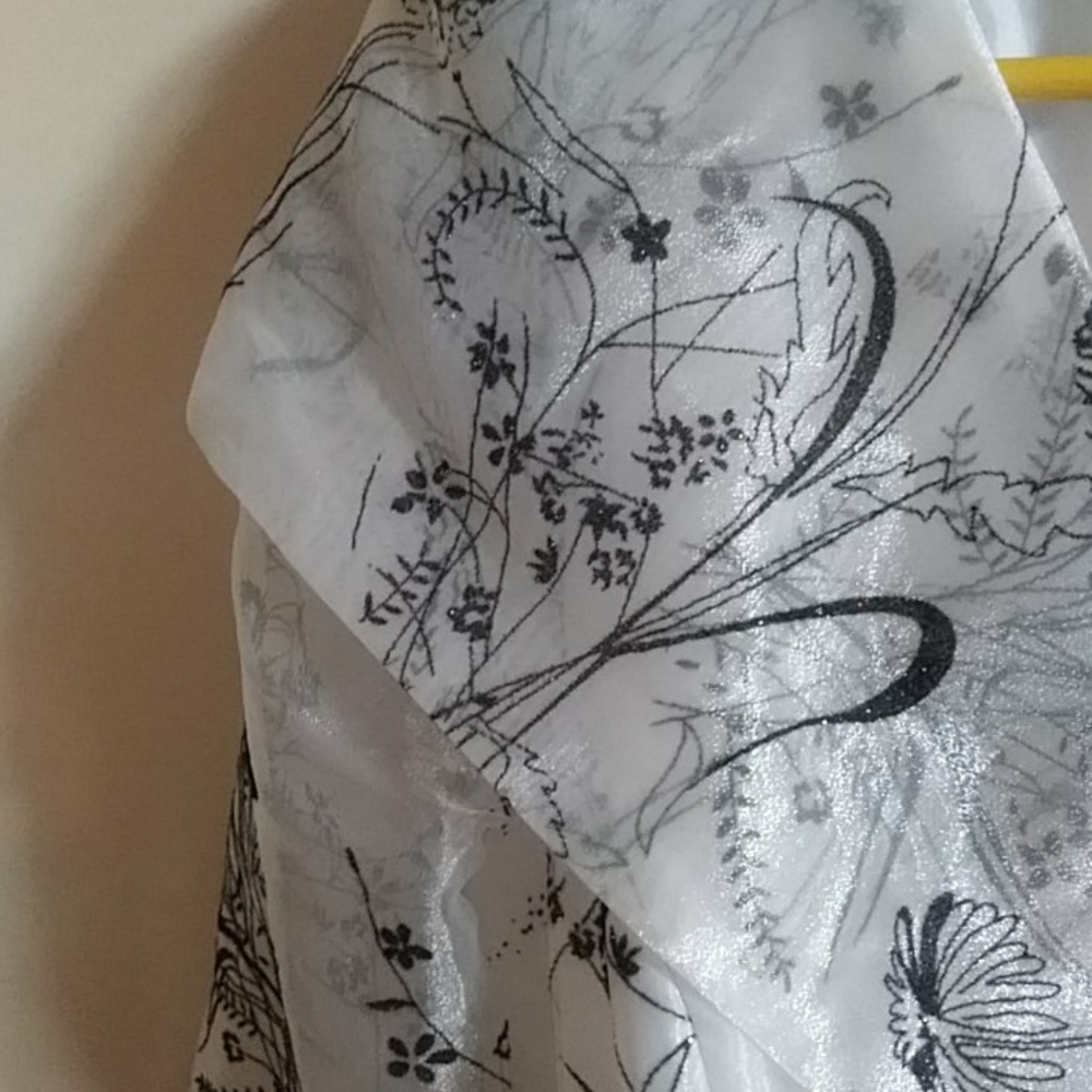 Blouse - Picture 6 of 12